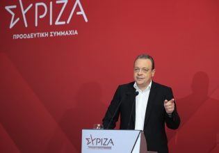 Φάμελλος: Ο ΣΥΡΙΖΑ πρέπει να ξαναγίνει αξιωματική αντιπολίτευση – Στις εκλογές χρειάζεται ευρύτερο προοδευτικό σχήμα