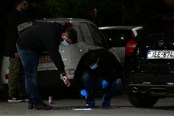 Οι σόλες 2.700 παπουτσιών… καθοδηγούν την ΕΛ.ΑΣ.