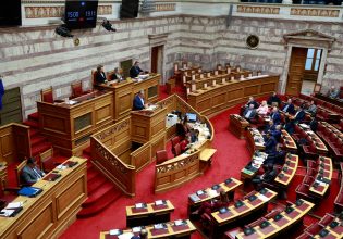 ΚΚΕ: Πρόταση νόμου για συλλογικές συμβάσεις εργασίας – Υπογραφές από 627 συνδικαλιστικές οργανώσεις