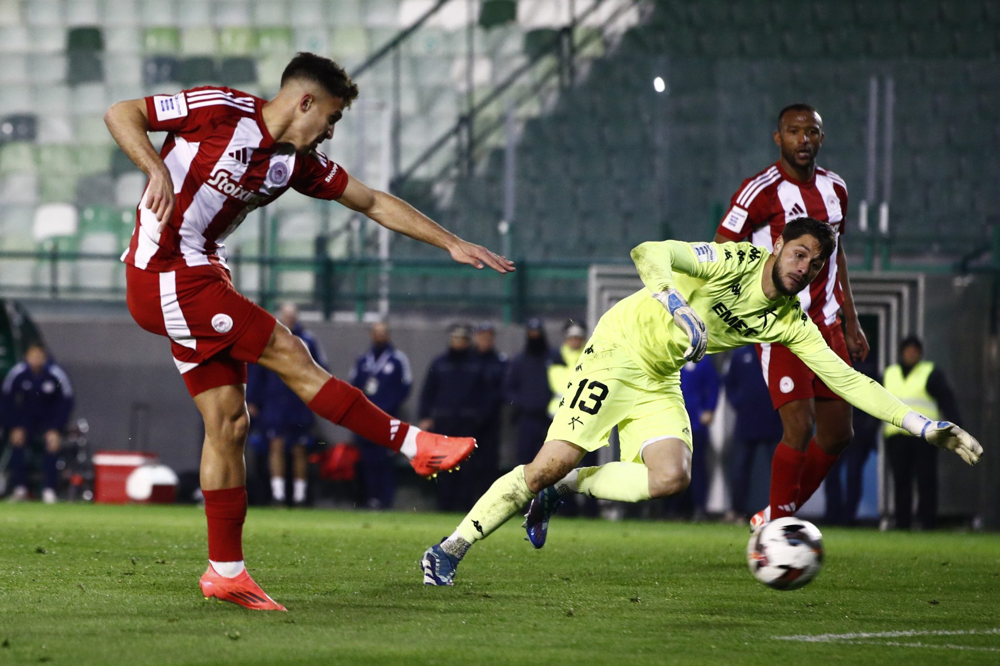 Athens Kallithea – Ολυμπιακός 1-1: Σοκ στο 92′ για τους «ερυθρόλευκους»