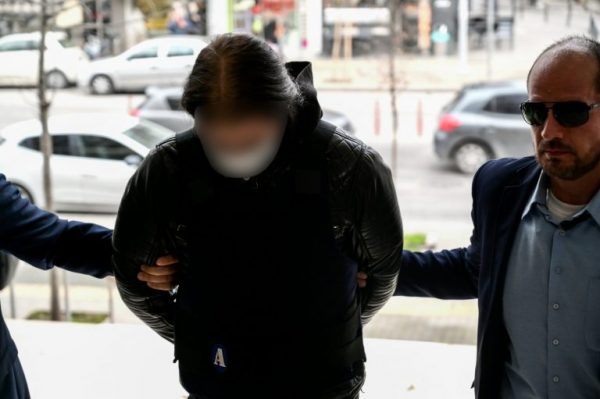 Θεσσαλονίκη: Ισόβια και 19 χρόνια κάθειρξη στον 45χρονο που σκότωσε 32χρονο αστυνομικό