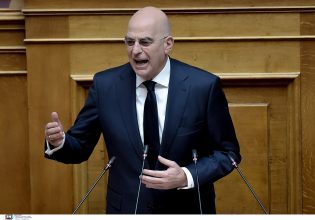 Δένδιας: Η χώρα αντιμετωπίζει υπαρκτή και ζώσα απειλή