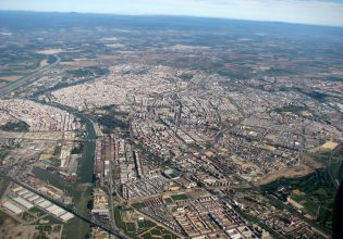 Κλιματική αλλαγή: Η Ανδαλουσία οχυρώνεται σε καύσωνες και πλημμύρες – Το παράδειγμα της Σεβίλλης