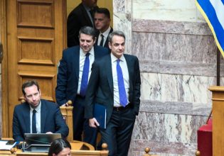 Προϋπολογισμός 2025: Περιμένοντας την «έκπληξη» από τον Μητσοτάκη στη Βουλή