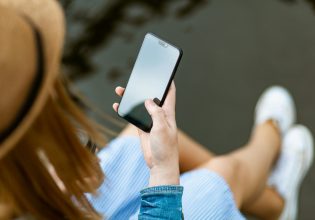 Πρώτες δοκιμές στην Cosmote για την αποστολή SMS μέσω δορυφόρων