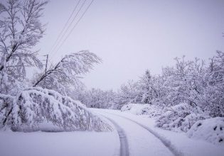 Μέτσοβο: Επιχείρηση για τον απεγκλωβισμό 9 ατόμων στη Βάλια Κάλντα που έπεσαν σε χιονοθύελλα