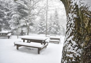 Κακοκαιρία: Στους -4 βαθμούς η θερμοκρασία – Χιόνια και σε χαμηλό υψόμετρο, προσοχή σε 3 περιοχές