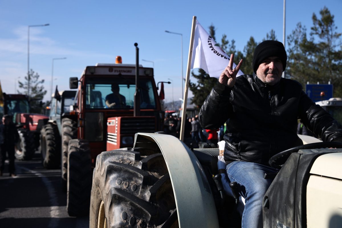 Αγρότες: Πολιτική αντιπαράθεση για τις κινητοποιήσεις – Τι είπαν Καραγκούνης, Μαρκογιαννάκη και Μεϊκόπουλος