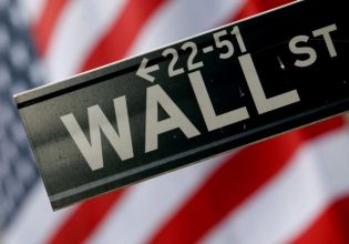 Τι επιφυλάσσει το 2025 για τη Wall Street – Ο οδηγός από τους αναλυτές