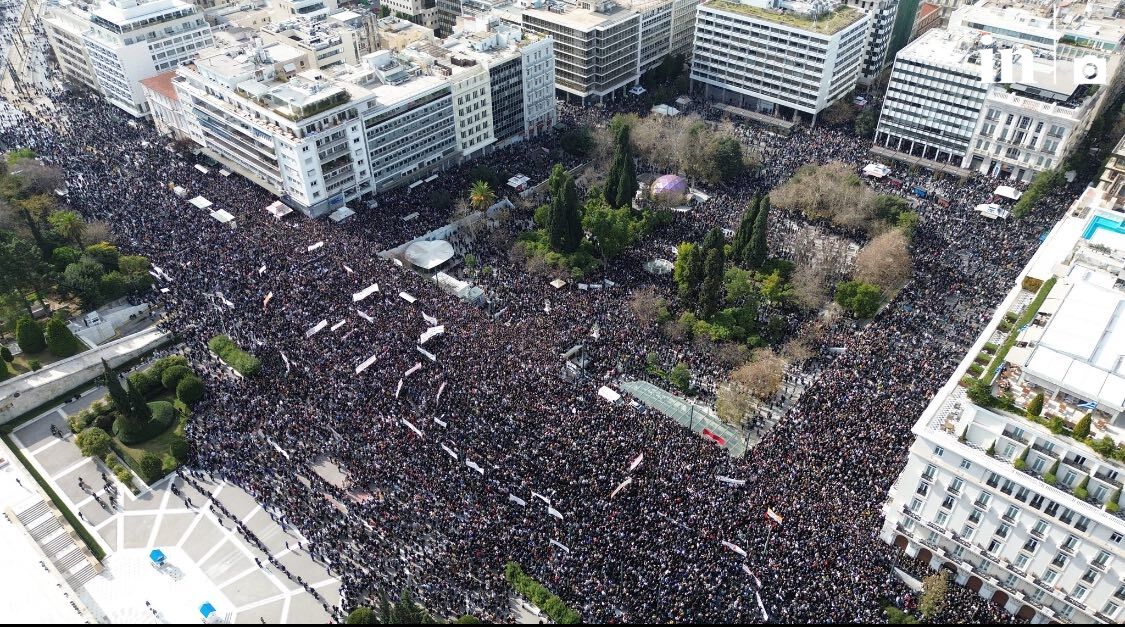 Τέμπη: συγκέντρωση γεμάτη αξιοπρέπεια