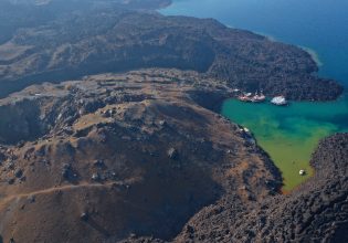 Έχει «ξυπνήσει» το ηφαίστειο της Σαντορίνης; Τι λένε οι επιστήμονες για τους δεκάδες σεισμούς