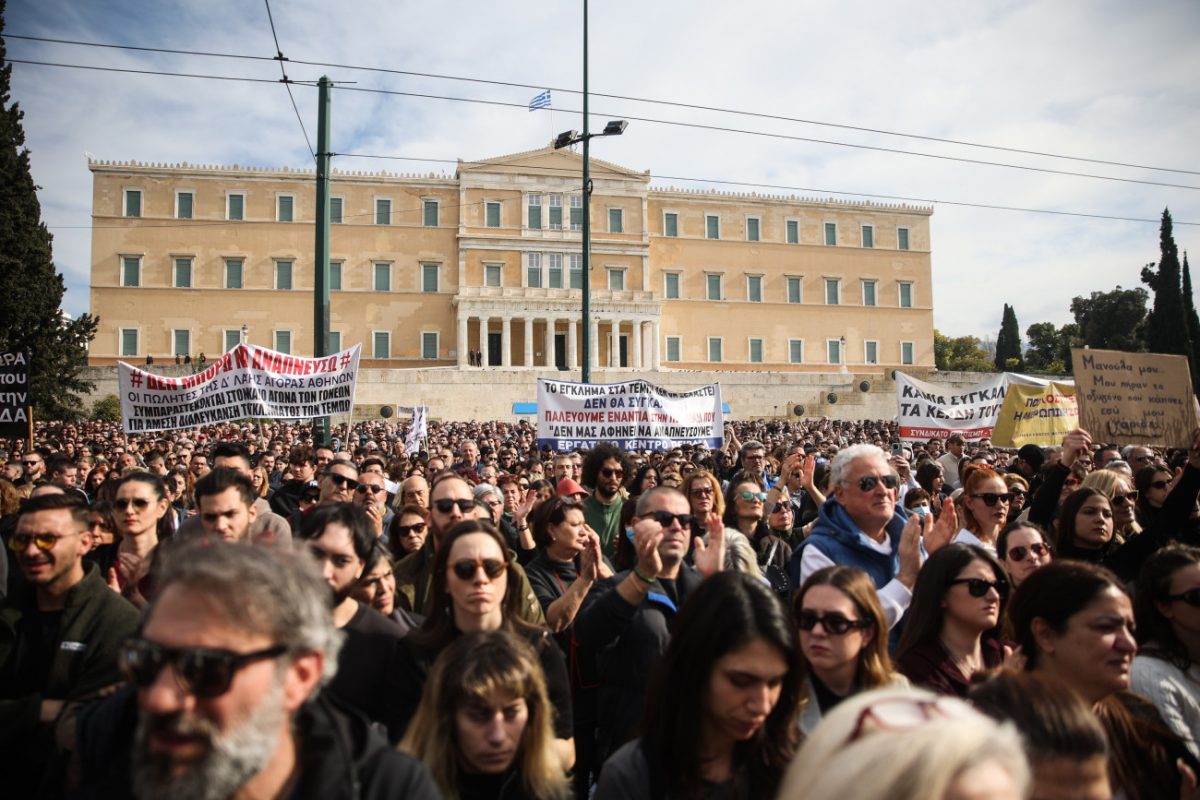 Τέμπη: Οι πλατείες φέρνουν μετακινήσεις ψηφοφόρων