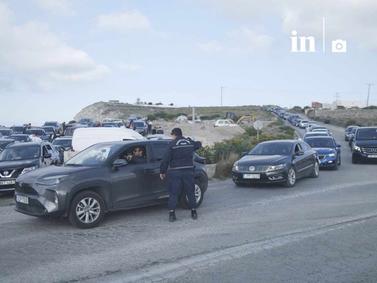 Έλεγχος για αισχροκέρδεια στις τιμές αεροπορικών εισιτηρίων από Σαντορίνη