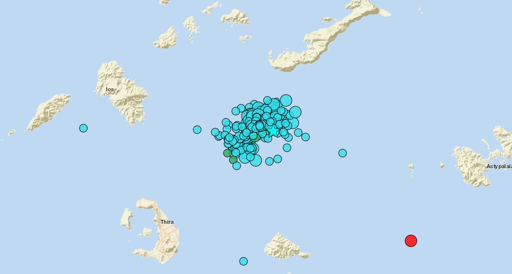 Δεκάδες σεισμοί αναστάτωσαν τα ξημερώματα τις Κυκλάδες – Επτά πάνω από 4 Ρίχτερ