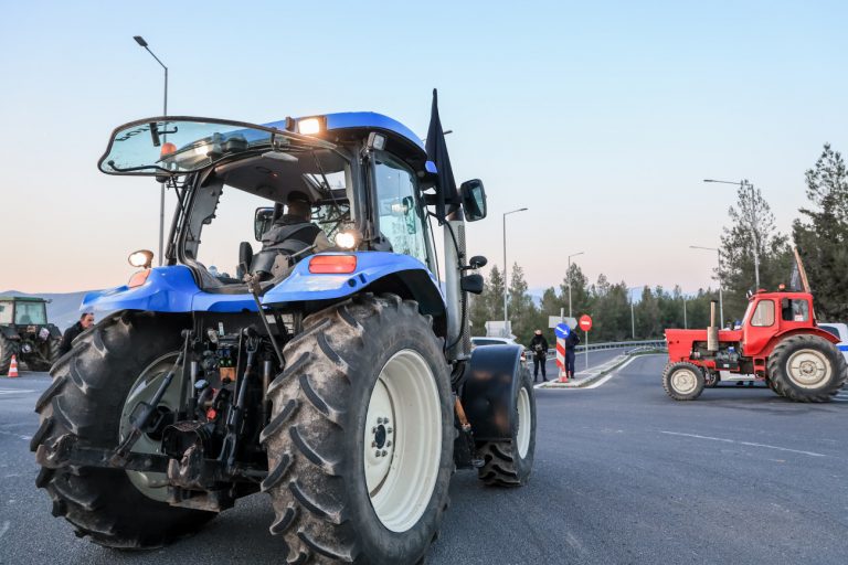 Θεσσαλία: Αποφασίζουν για τα μπλόκα οι αγρότες – Πού θα πραγματοποιηθούν συνελεύσεις